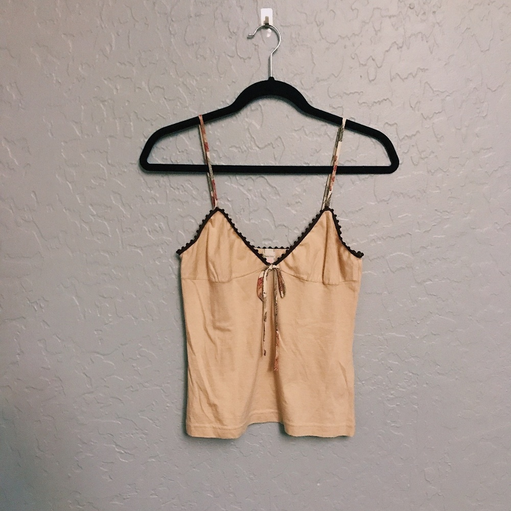 Petro Zillia || Cream Tank Top